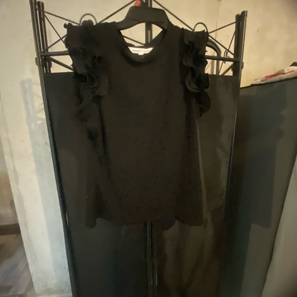 Chic Black Ruffled Blouse